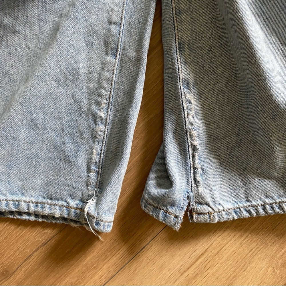 Citizens of Humanity McKenzie curved straight leg light wash distressed jeans 28 - Picture 11 of 11